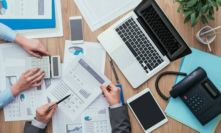 Why Most Business Owners Overpay in Taxes—and How Bookkeeping Fixes That